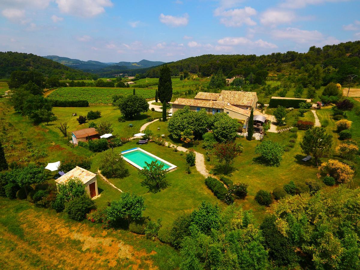 Le Mas En Provence Bed and Breakfast Entrechaux Eksteriør billede